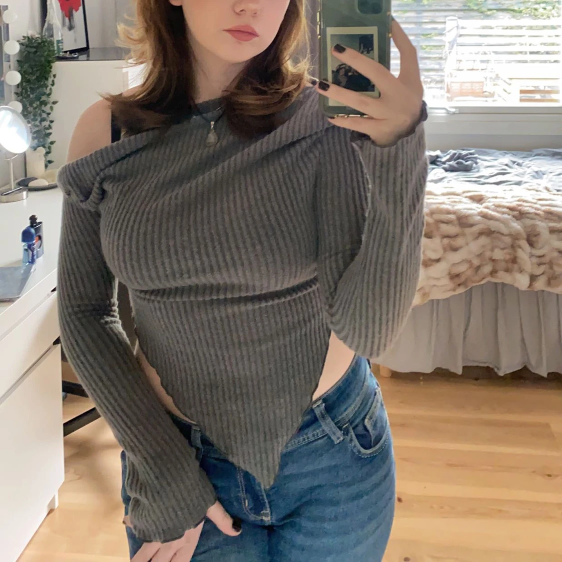 Off shoulder topp - 90