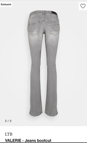 Ltb jeans  - Ltb jeans i storlek 28/32 köpte nyss på Plick av någon annan och är ingen skada utan som nya💗köpte för 900, skriv för intresse.