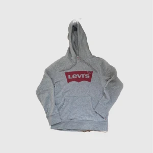 Levis Hoodie - Skick 10/10 knappt använd Storlek Small