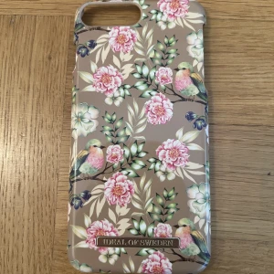 Ideal of sweden skal  - Fint skick! Passar iPhone 7+🤎