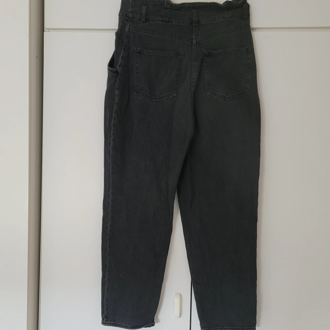 Svarta jeans - 90