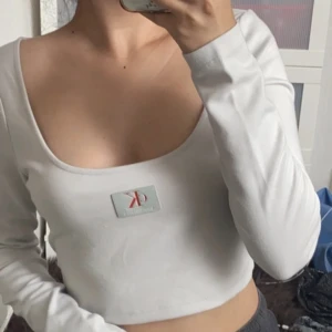 Ck topp - Ck topp, skriv för mer bilder 💖