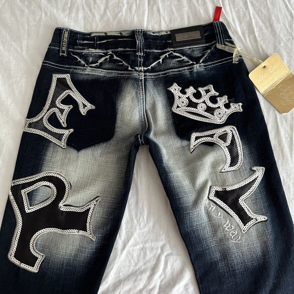 Lågmidjade bootcut jeans från Blue Queen, lapp kvar!💓midja 74 innerben 89 jae 165. Jeans & Byxor.
