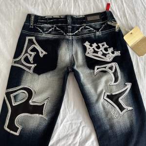 Lågmidjade bootcut jeans från Blue Queen, lapp kvar!💓midja 74 innerben 89 jae 165