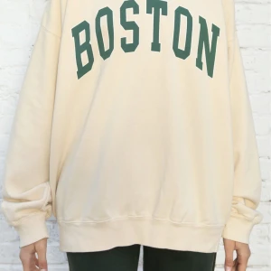 Brandy melvilled sweater Boston - NEW with tags Never used just tried