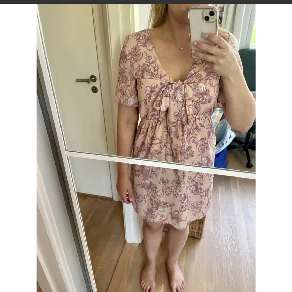 Rosa klänning Gina Tricot Medium  - 90