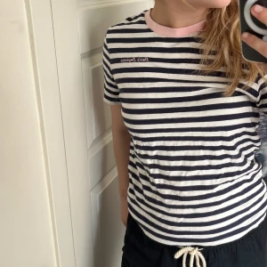 Randig tröja - Gullig tröja från &other stories🤍