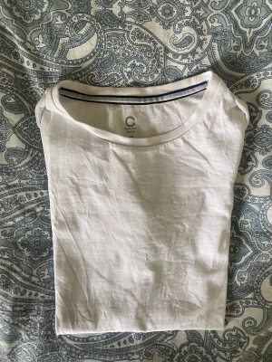 tshirt - tshirt från cubus🫶🏻🤍