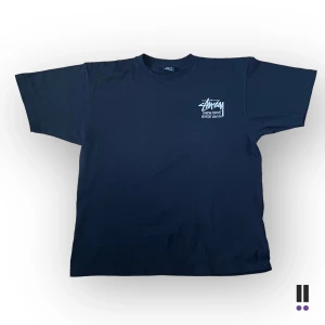 stussy  - stussy dover street market tee size: XL💜 sitter oversized