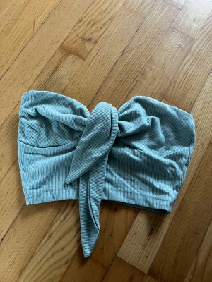 Topp - Topp från Shein Storlek Xs   Tvättas innan den skickas