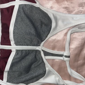 Top - Top med dragkedja 