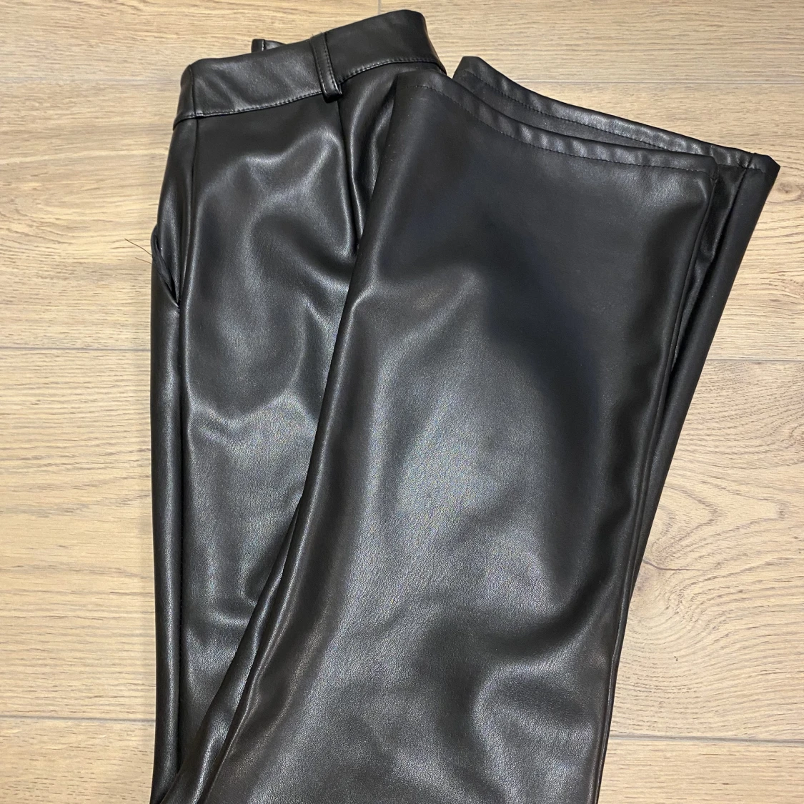 Skinnbyxa bootcut  - 90