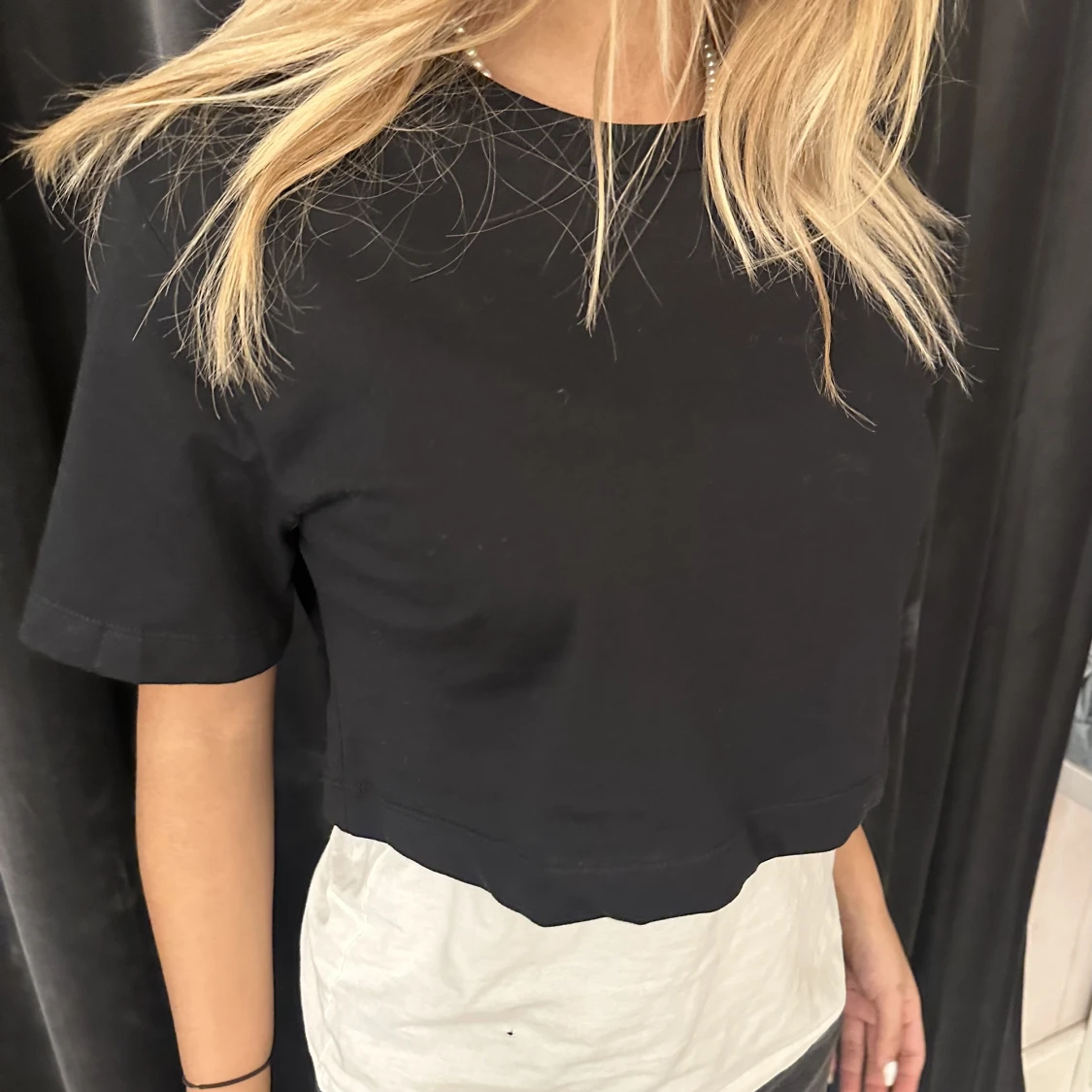 Svart kort topp  - 90