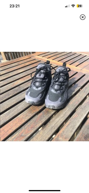 Nike air react  - Oanvända sneakers.