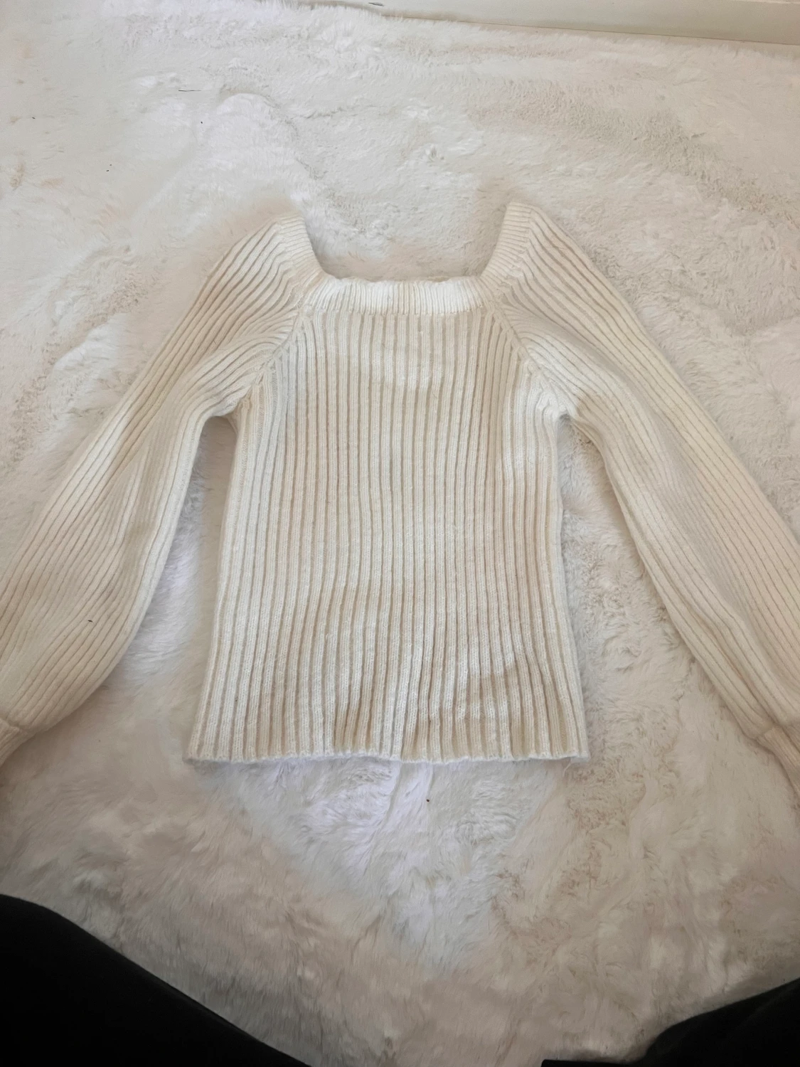 Stickad tröja 