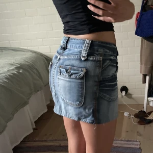 Mini kjol - Så fin mini kjol i så fin tvätt💕