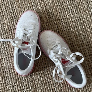 Puma skor - Ett par fina oanvända puma skor💖 går ej att köpa längre