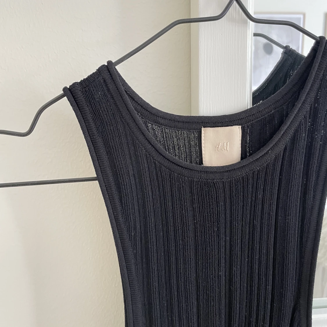 Svart tight klänning från H&M - 91