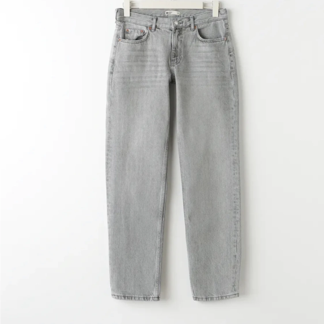 Gråa lågmidjade jeans  - 91