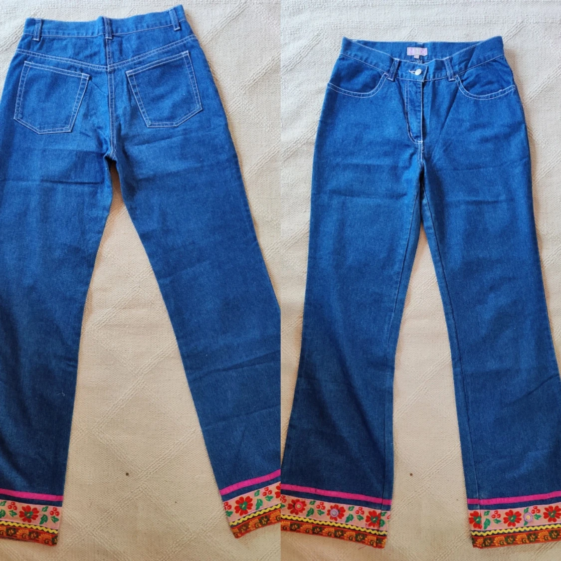 Y2K bootcut jeans with flower details 