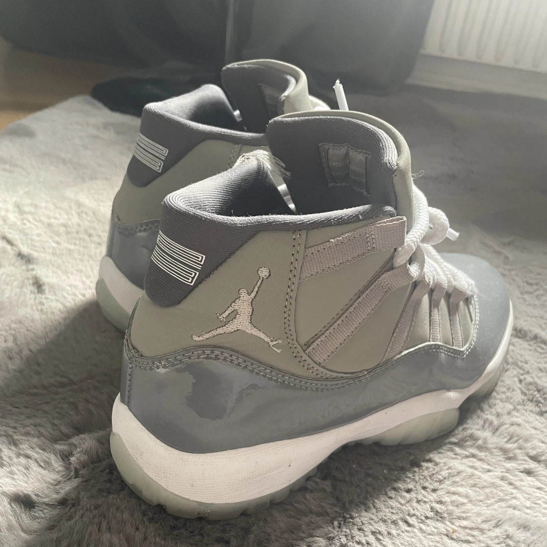 Jordan 11 Cool Gray - 91