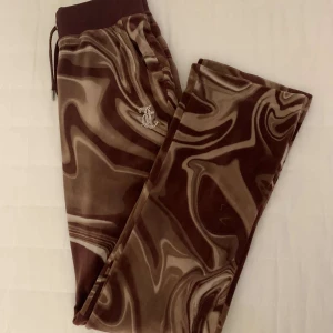 Bruna juicy couture byxor - Helt oanvända i jätte bra tillstånd