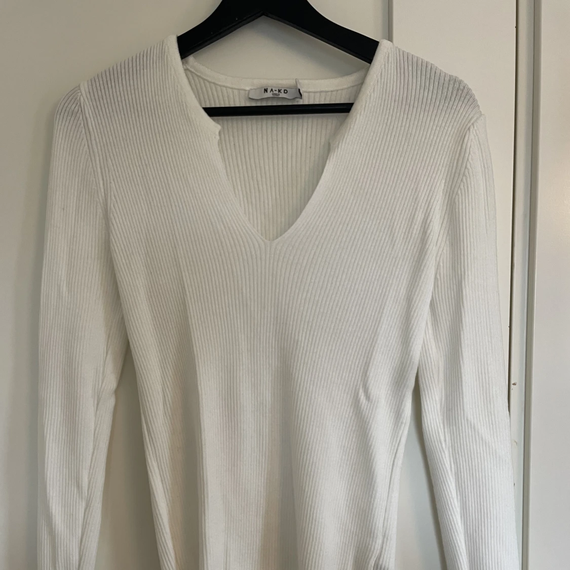 Vit, tunn stickad tröja🤍 - 91