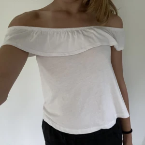 Topp - Vit topp från Kappahl