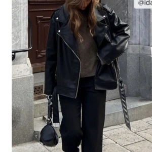 Oversized biker jacka - Oversize boyfriend biker jacka, ny skick