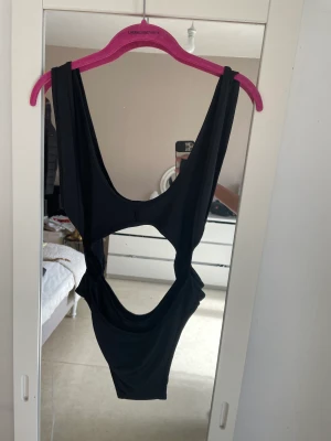 Body - Body Free storlek , kan motsvarande i storlek mellan medium och Lars 