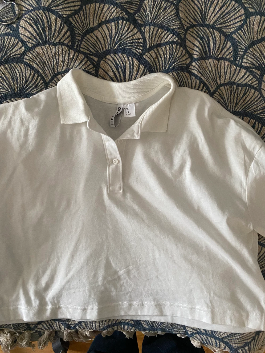 Vit långärmad med krage - 90