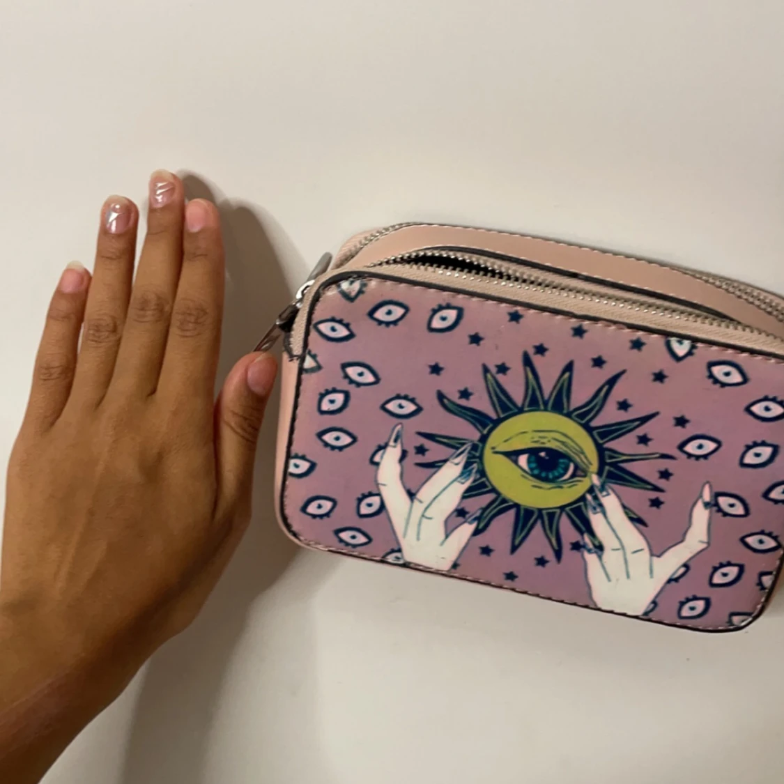 Väska med öga - 91