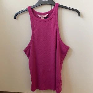 Linne - Fint linne till sommaren från Hunkemöller! Helt oanvänt, lappen sitter kvar! Storlek s/m. 