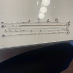 Armband - 5 stycken armband från glitter. Säljs som paket men kan säljas separat 
