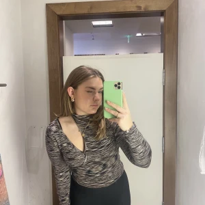 Topp - Topp köpt i usa för ish 600kr, använd en gång