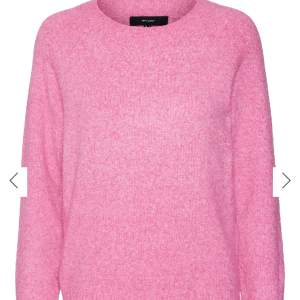 Superfin rosa stickad tröja som är jättemjuk och har inga defekter💕 lägger ut nu tredje gånger pga oseriösa köpare❤️ skriv till mig för prisförslag och fler bilder💕