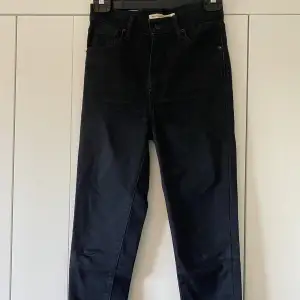 Mile high super skinny jeans från Levis i str 26 L30