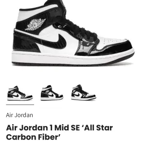 Säljer mina air Jordan mid ”all star carbon fiber” i storlek 40. Sparsamt använda och säljes då de inte används längre. Nypris 3599, 1500 eller prisförslag! Hör av er om ni vill ha fler bilder🫶