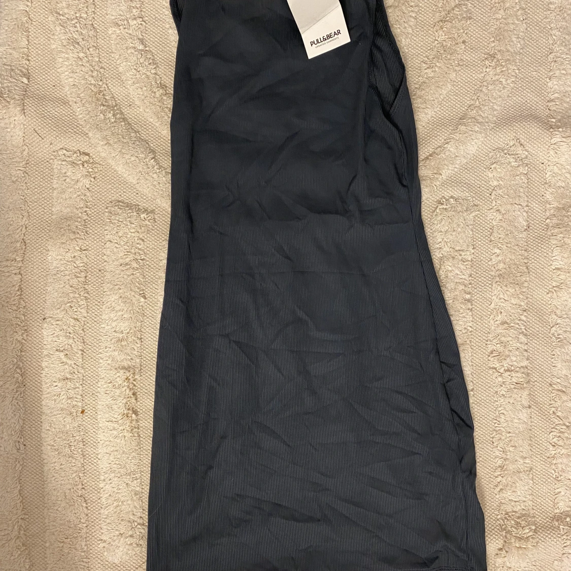 Grå Pull&Bear klänning - 90