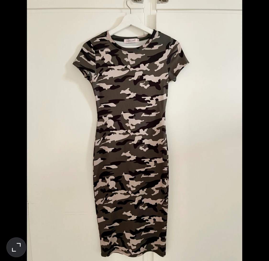 Kamouflage klänning 