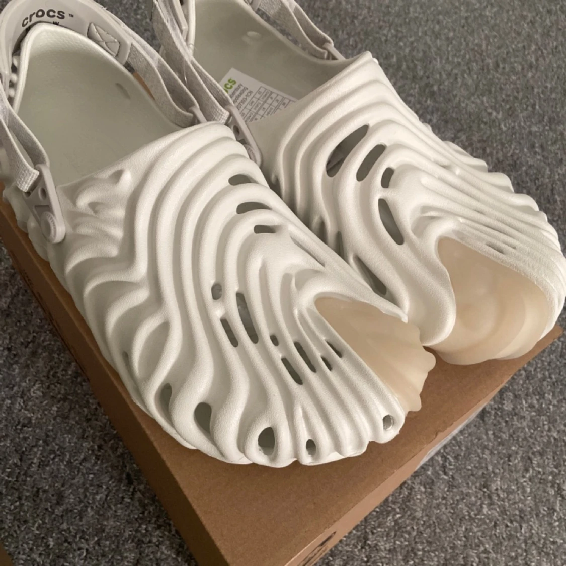 Salehe bembury crocs i 43