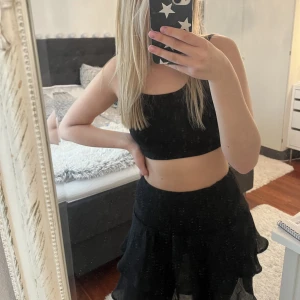 Kjol - Jättefin volangkjol från Shein! 30kr + frakt 🖤🩶