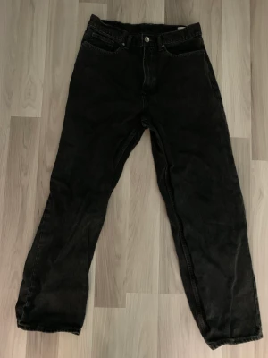 Vailent baggy jeans - Använd 1 - 2 gånger. Väldigt bra skick.