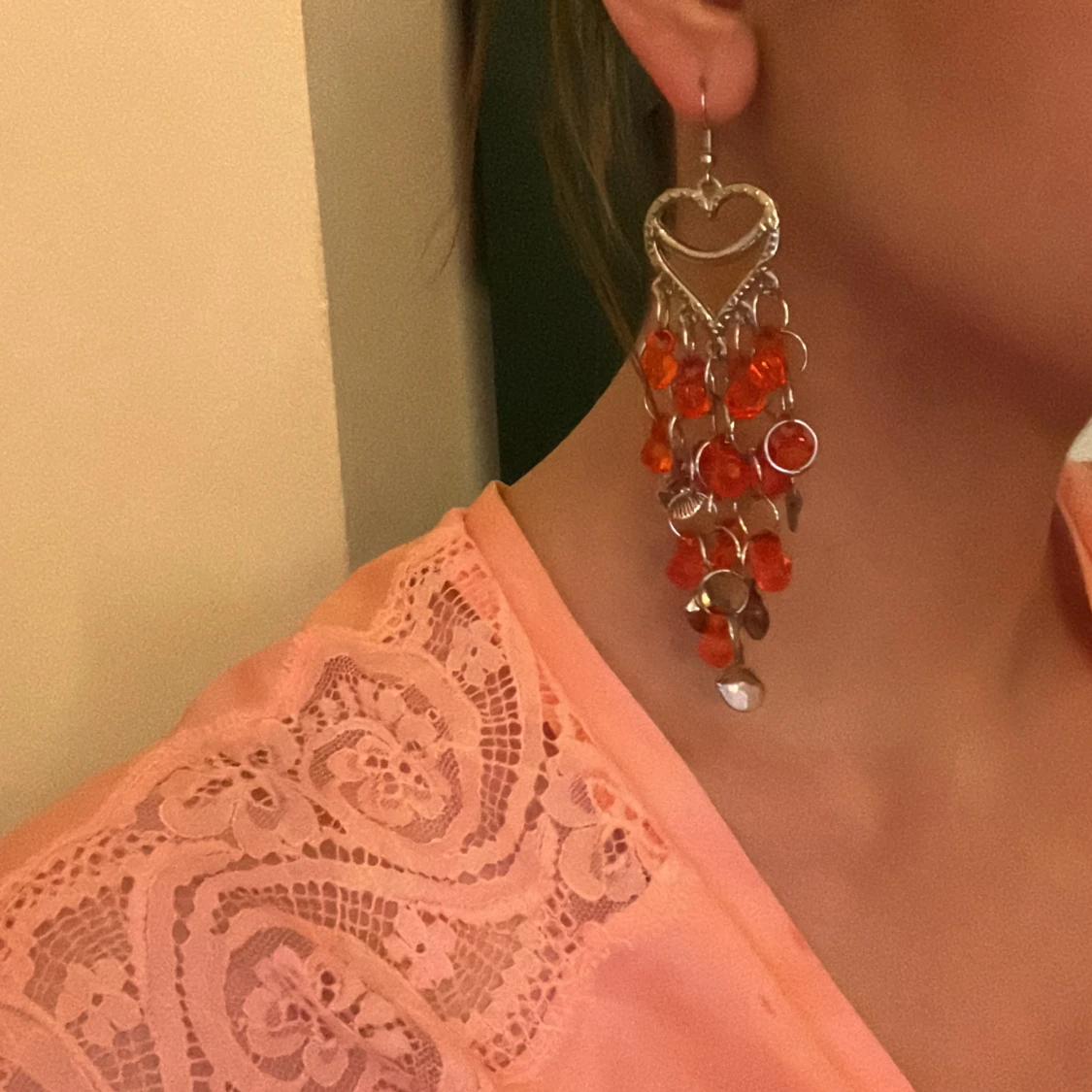 Y2K örhängen röda silvriga