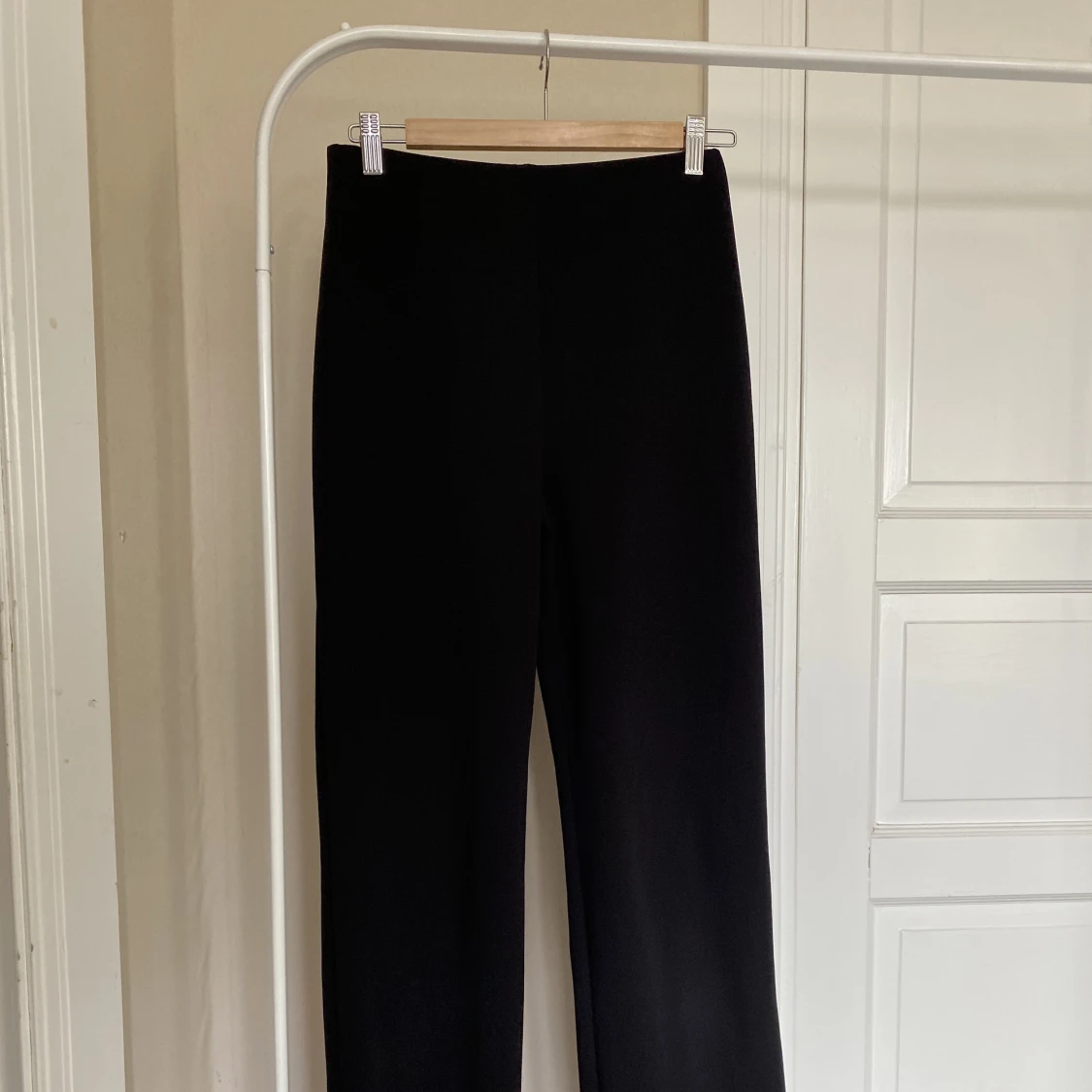 Svarta straight pants Nelly  - 90