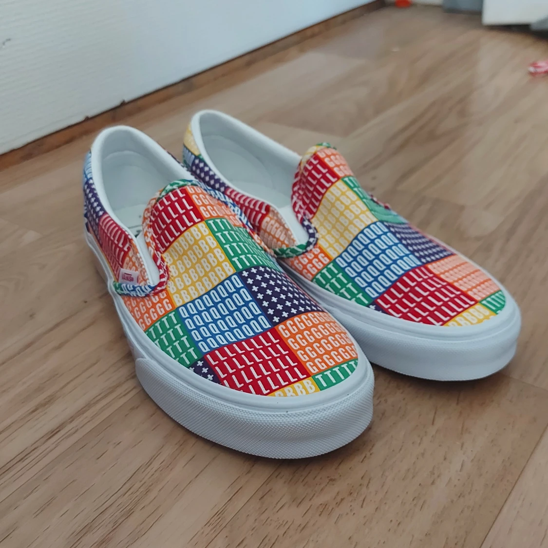 Pride vans 
