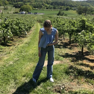 Blå blus  - Blå utsvängd blus från Gina tricot. Storlek: xs 💙