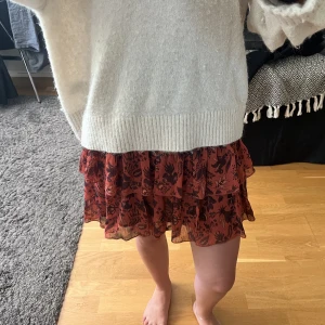 Zara kjol  - Så fin oanvänd kjol från zara❤️‍🔥❤️