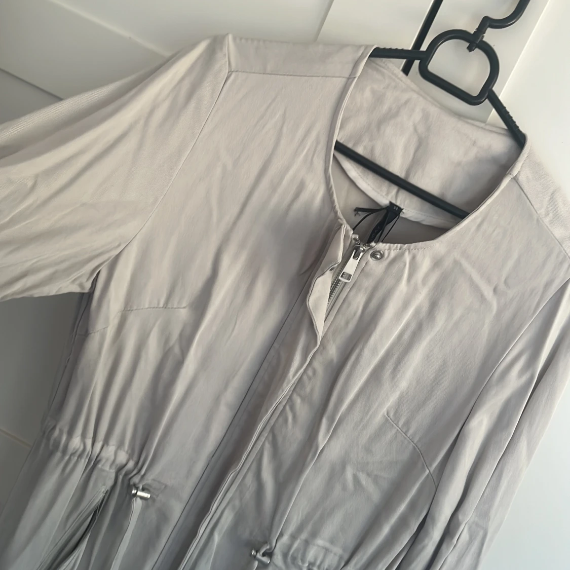 Trenchcoat Jacka - 90