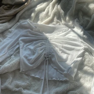 Topp - Jättefin topp från Shien i storlek S men skulle säga oxå passar XS